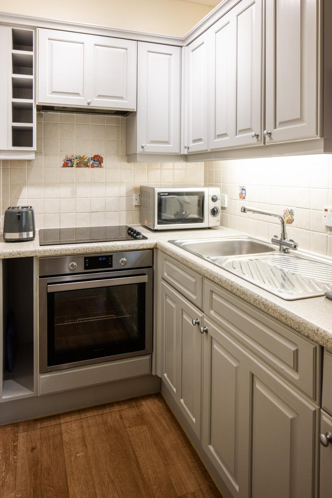 The Uplands Apartments Saint Helier Jersey Екстериор снимка
